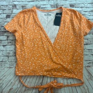 Hollister Orange & White Print Short Sleeve Wrap Top Size Small
